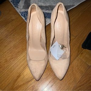 Bershka scolloped heels